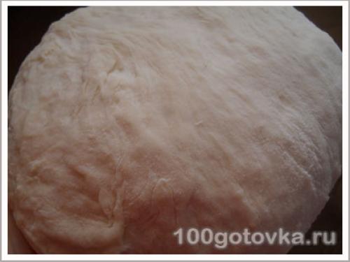 Быстрое дрожжевое тесто для пиццы из свежих дрожжей. Дрожжевое тесто для пиццы