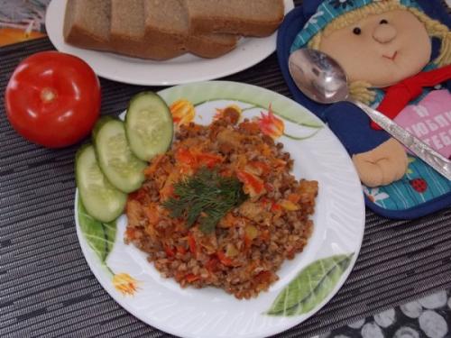 Как приготовить гречку с овощами и мясом в мультиварке Редмонд. Ароматная гречка с мясом и овощами в мультиварке