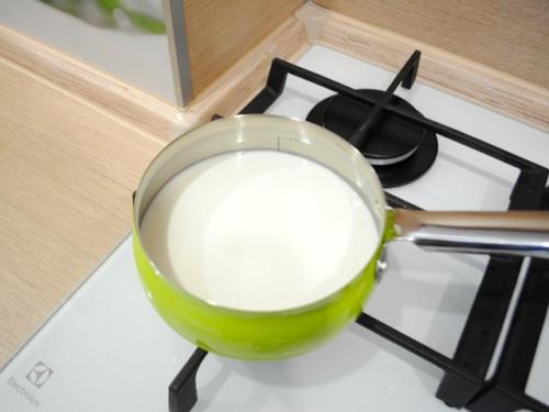 Блины с кипятком и содой. Вкусные заварные блины на молоке и кипятке с дырочками (простой пошаговый рецепт)