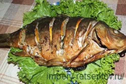 Замороженный Карп в духовке. Рецепт карпа запеченного в духовке с зеленью и лимоном