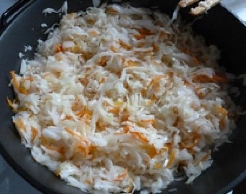 Блины с квашеной капустой