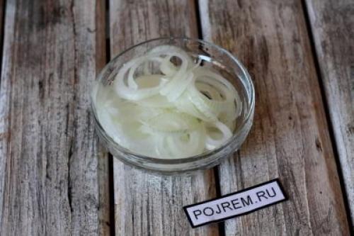 Салат на зиму слоями лук огурцы помидоры с растительным маслом. Рецепт: