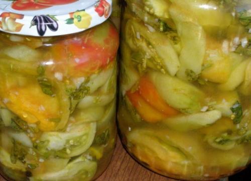 Простой рецепт салата из зеленых помидор на зиму