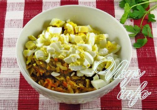 Блинчики с капустой и яйцом