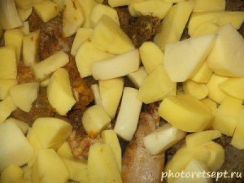 Как тушить картошку с курицей в кастрюле рецепт. 