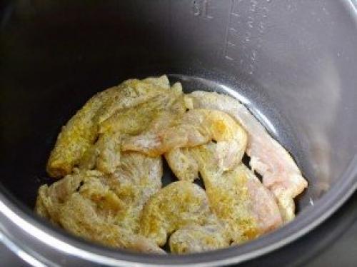 Куриное филе с ананасами и помидорами. Как приготовить "Куриное филе с ананасами"