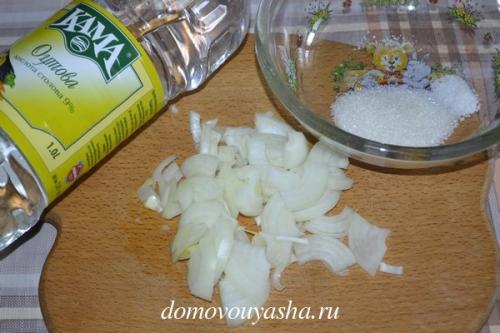 Маринованный лук в уксусе рецепт для салата. Как замариновать лук для салата просто, быстро, и очень вкусно