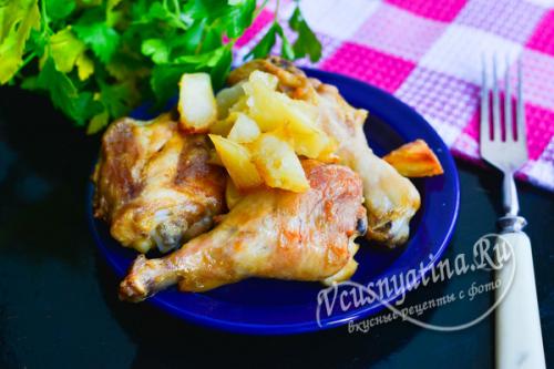 Целая курица в духовке с майонезом и картошкой. Ароматная картошечка с курицей и чесноком в духовке