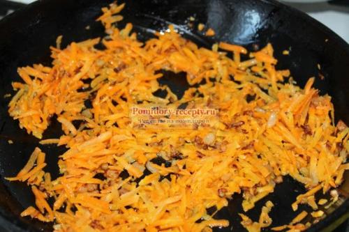 Баклажаны жареные со сметаной и помидорами. Тушеные баклажаны с помидорами в сметане. Рецепт с пошаговыми фото