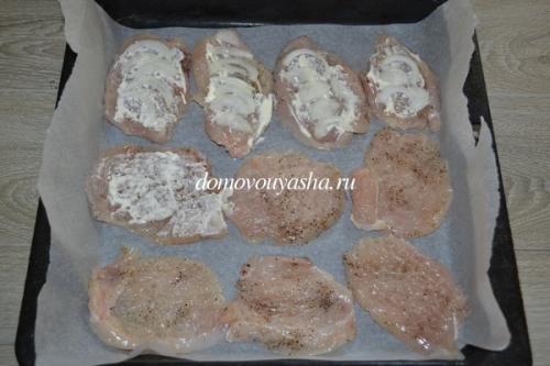 Куриное филе с ананасом и сыром в духовке — рецепт