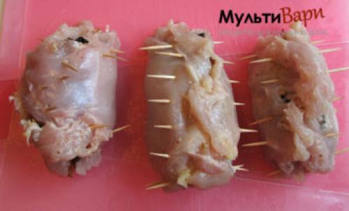 Рулетики с черносливом в мультиварке. Куриные рулетики, фаршированные черносливом, орехами и сыром