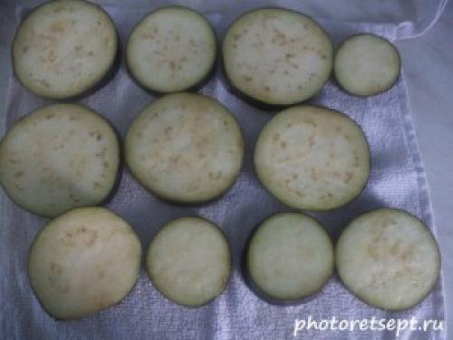 Баклажаны со сметаной жареные с чесноком.