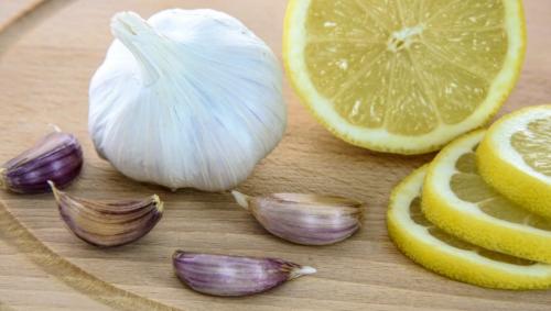 Как мариновать чеснок по-русски и по-корейски