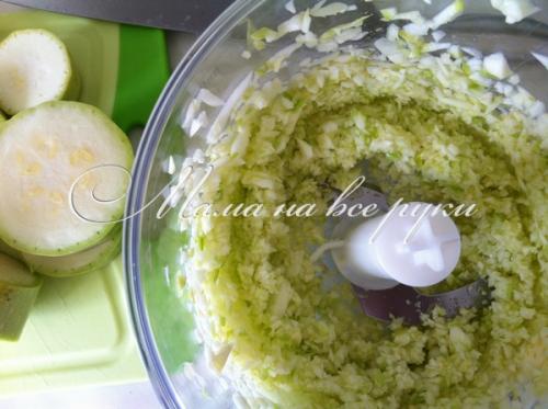 Как потушить кабачки ребенку 1 год. Блюда для детей из кабачков с 8-9-10 месяцев, с 1 года. Что приготовить ребёнку из кабачков? 06 Как потушить кабачки ребенку 1 год. Блюда для детей из кабачков с 8-9-10 месяцев, с 1 года. Что приготовить ребёнку из кабачков? 06