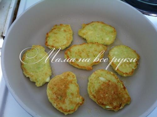 Как потушить кабачки ребенку 1 год. Блюда для детей из кабачков с 8-9-10 месяцев, с 1 года. Что приготовить ребёнку из кабачков? 10 Как потушить кабачки ребенку 1 год. Блюда для детей из кабачков с 8-9-10 месяцев, с 1 года. Что приготовить ребёнку из кабачков? 10