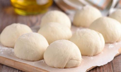 Бездрожжевое тесто для сосисок в тесте. Как приготовить в духовке вкусные сосиски в дрожжевом тесте