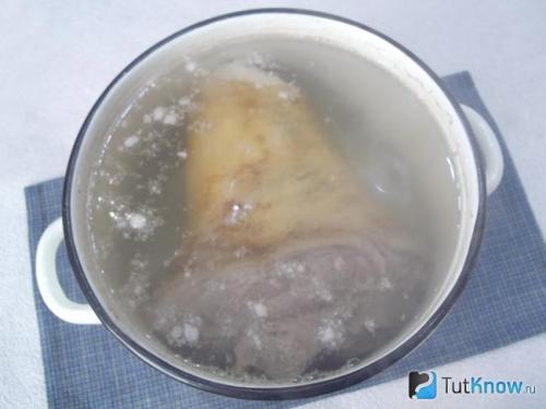 Рулька свиная отварная и запеченная в духовке. Как сварить и запечь рульку. Рецепт свиной рульки запеченной в духовке на пиве и горчице 02 Рулька свиная отварная и запеченная в духовке. Как сварить и запечь рульку. Рецепт свиной рульки запеченной в духовке на пиве и горчице 02