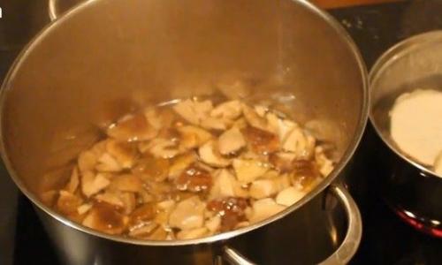 Консервируем белые грибы. Маринованные белые грибы с зеленью — рецепт в банках