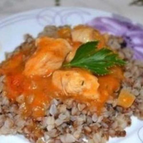 Подлива из куриного филе с томатной пастой. Подливка из куриной грудки с томатной пастой