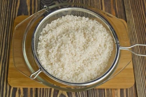 Рис по-китайски с курицей и овощами. Жареный рис с курицей по-китайски 09