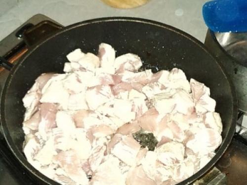 Чахохбили из индейки (по мотивам) или «Лечо с индейкой»