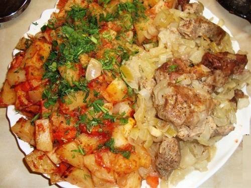 Шашлычное мясо с картошкой в духовке. 