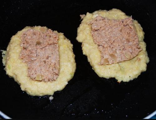 Драники с мясом: битва двух рецептов