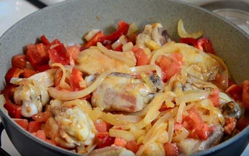 Как приготовить чахохбили из курицы в духовке. Чахохбили из курицы с овощами по-грузински — пошаговый рецепт с фото