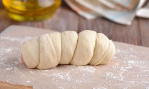Бездрожжевое тесто для сосисок в тесте. Как приготовить в духовке вкусные сосиски в дрожжевом тесте