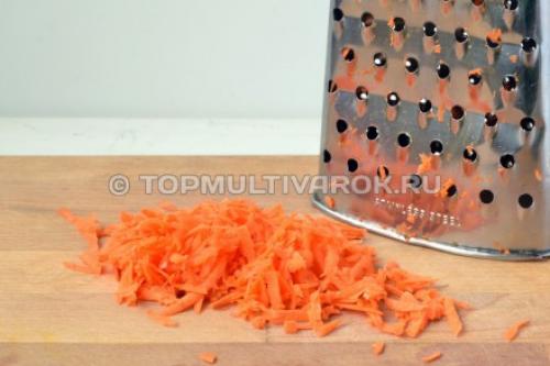 Тушеная капуста с куриными ножками в мультиварке. Куриные голени с капустой