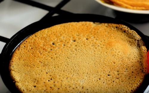 Рецепт блинов на воде. Рецепт постных блинчиков без яиц на минеральной воде