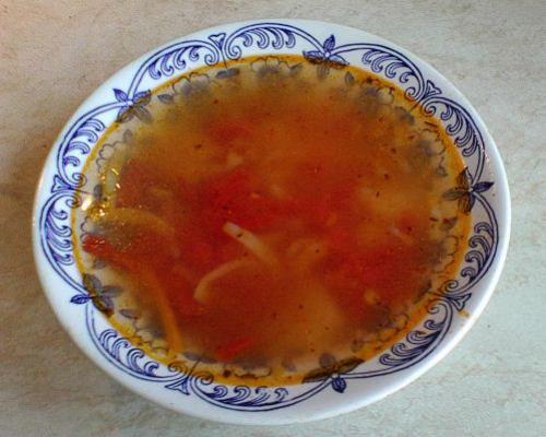 Овощной суп с помидорами. Летний овощной суп с помидорами и сладким перцем