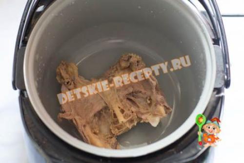 Борщ в мультиварке polaris. Свекольный борщ в мультиварке