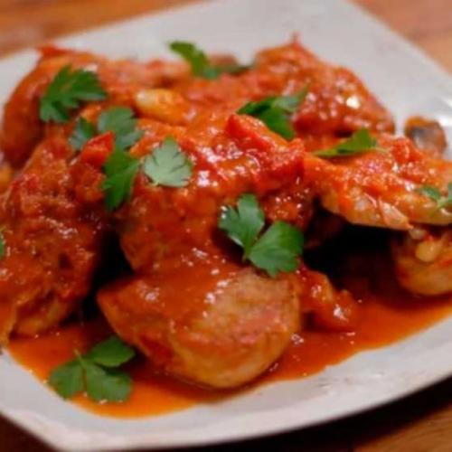 Подлива из куриного филе с томатной пастой. Подливка из куриной грудки с томатной пастой