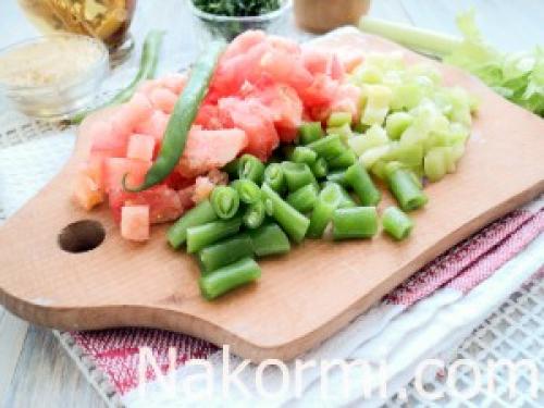 Рис с томатной пастой и овощами. Процесс приготовления 01
