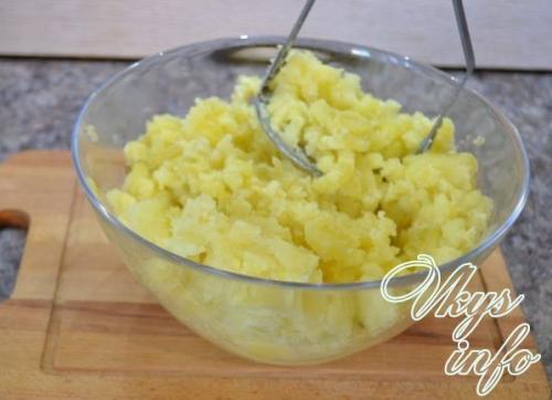 Картофельные зразы с курицей и сыром. Картофельные зразы с курицей 06 Картофельные зразы с курицей и сыром. Картофельные зразы с курицей 06