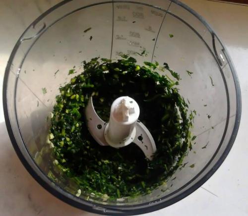 Творожный крем с чесноком и зеленью. Простая, быстрая, вкусная и полезная закуска из творога с зеленью! Фоторецепт. 04