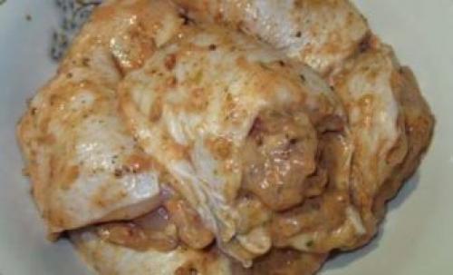 Куриные бедра в духовке. Пошаговый рецепт куриных бедер с хрустящей корочкой