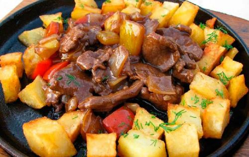 Картошка с мясом в казане по узбекски. Узбекское блюдо кавардак – мясо с картошкой