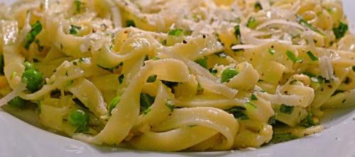 Паста с песто и овощами. Готовим пасту с соусом песто по классическому рецепту