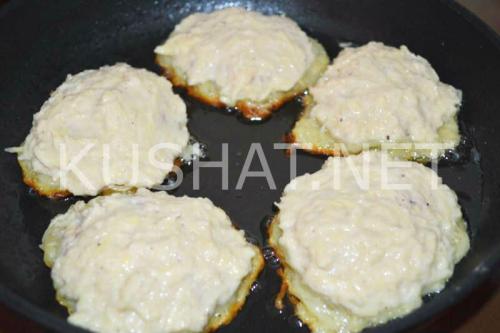Драники перемешанные с фаршем. Рецепт 4: драники-колдуны из картошки с фаршем