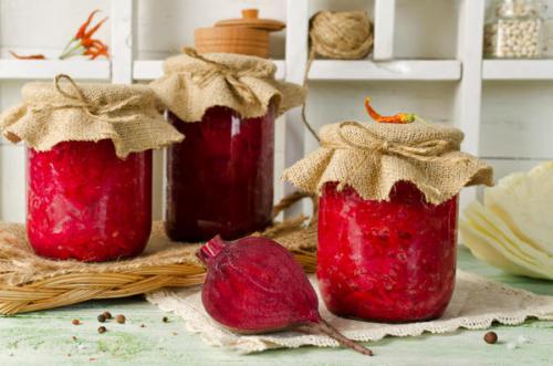 Икра из свеклы на зиму. Икра из свёклы – универсальная заготовка на зиму