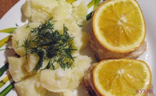 Курица запеченная с апельсинами в фольге. Курица под апельсинами, запеченная в фольге