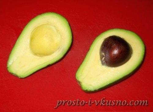 Салат из рукколы авокадо и грейпфрута. Салат из креветок с авокадо, грейпфрутом и рукколой