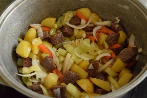 Рагу из баклажанов с картошкой. Рагу с баклажанами