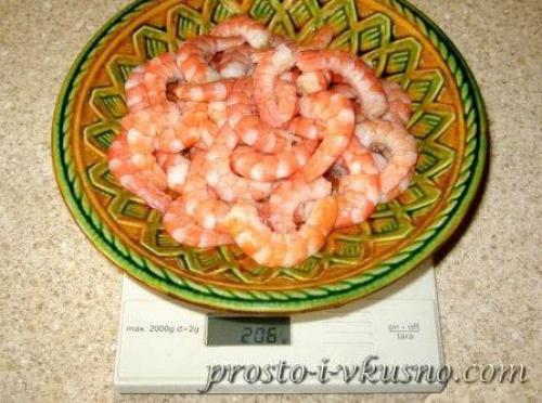 Салат из рукколы авокадо и грейпфрута. Салат из креветок с авокадо, грейпфрутом и рукколой