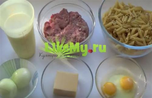 Запеканка из макарон с куриным фаршем. С фаршем и сыром