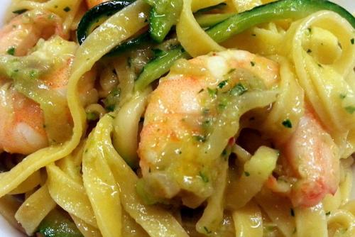 Паста с песто и овощами. Готовим пасту с соусом песто по классическому рецепту