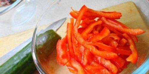Рецепт куриной печени диетический. Диетические блюда с куриной печенью