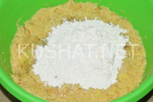 Драники перемешанные с фаршем. Рецепт 4: драники-колдуны из картошки с фаршем